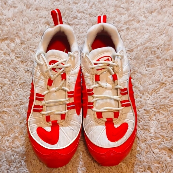 Nike Shoes - GUC Nike Air Max Womens Size 7 Red / White